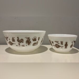 RESERVED LISTING Vintage Pyrex Early Americana 401 and 403 White and Brown Bowls